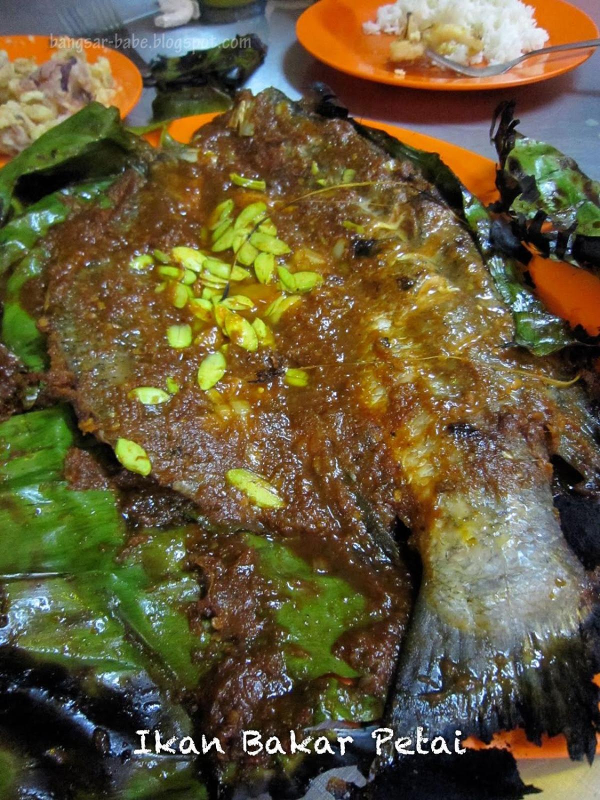 D' Qamar Guesthouse Kuantan Bagian luar foto